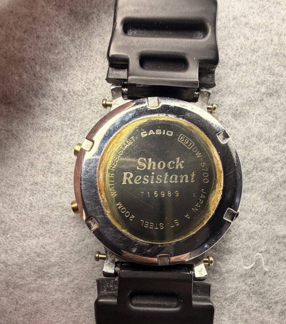 Vintage 80s Rare Gold Casio DW-5700 module 691 G-Shock Digital