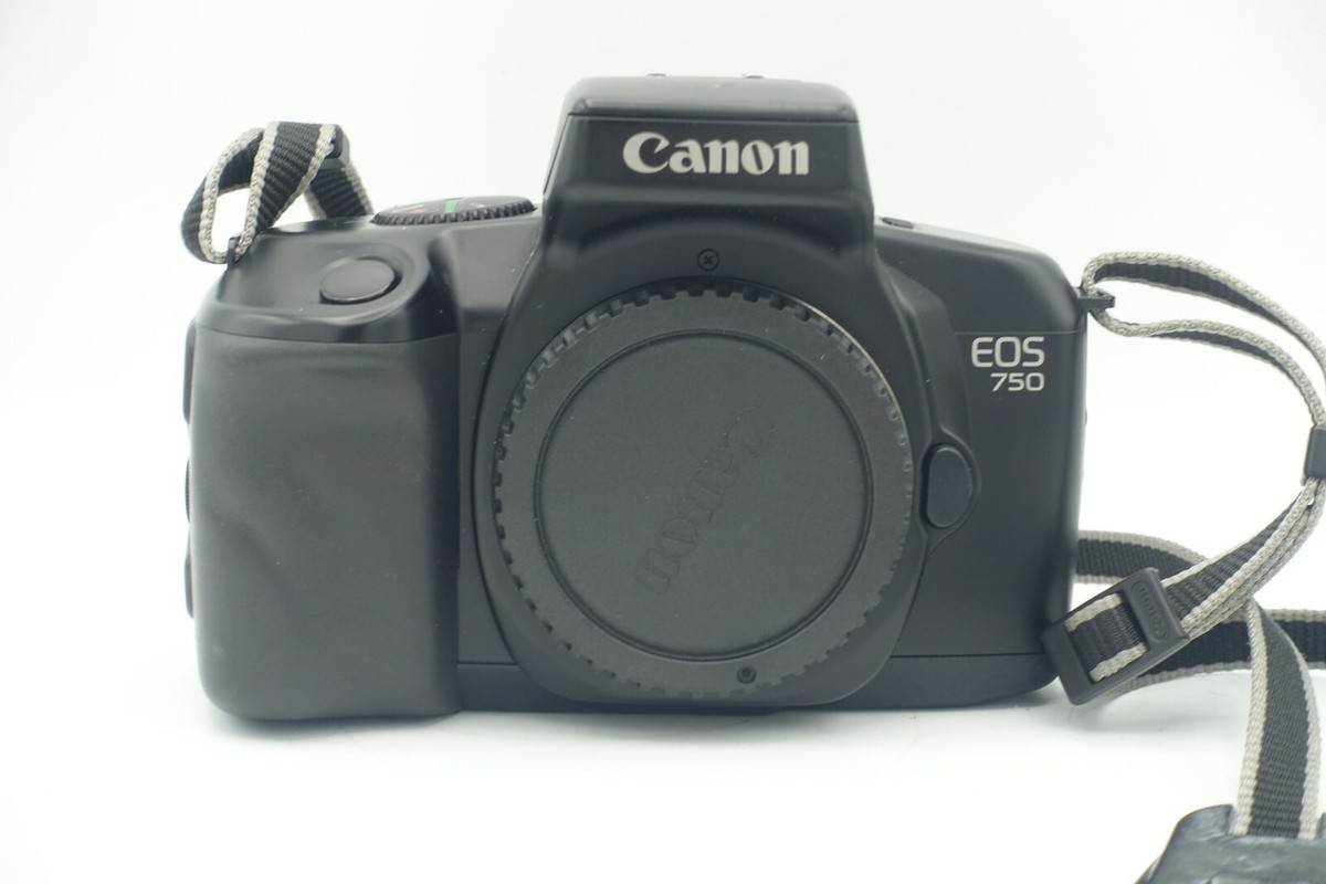CANON　EOS　750ＱＤ Canon EOS 750QD, 35 mm SLR Film Camera w/Canon Zoom EF 35-80