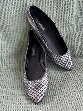 Funtasma Shoes Mermaid Print Flats Sz 9 Color: Silver