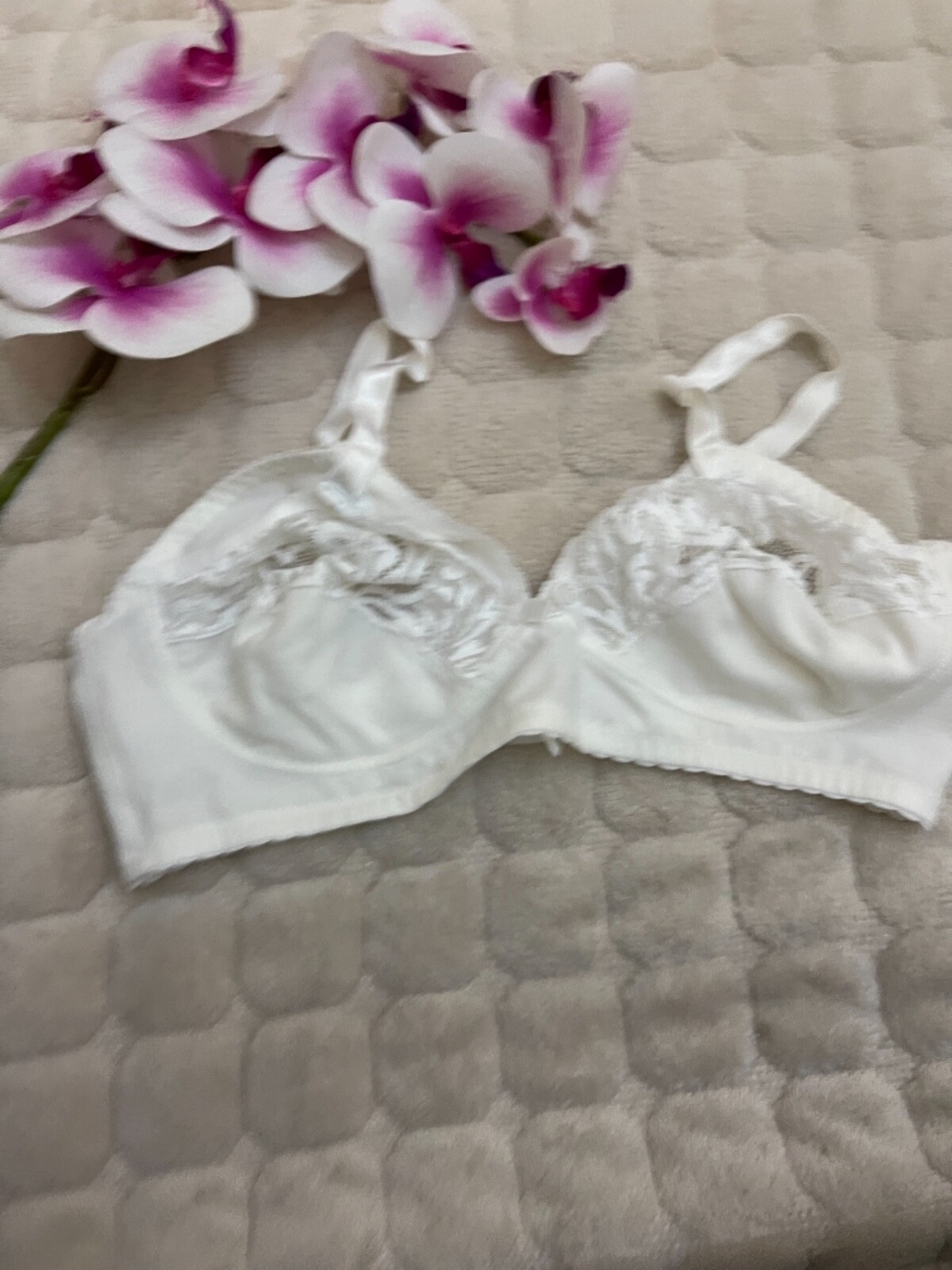 Unbranded   Unpadded wireless  Bra size  it  6b u… - image 1