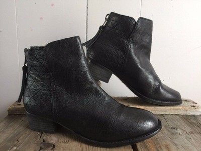 steve madden low heel booties