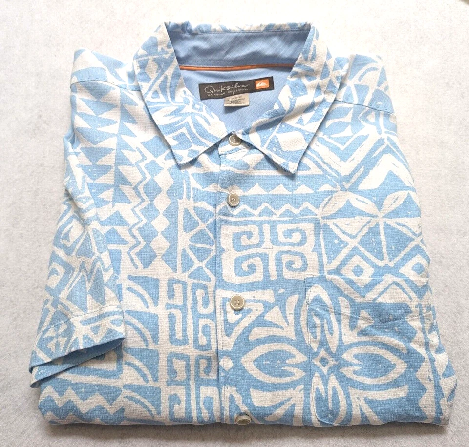 Quick Silver Mens button-up shirt with a light blue and white geometric Sz XL - Image 2 of 4