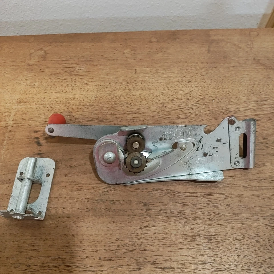 Vintage Swing A Way Wall Mount Can Opener With Red Haldle - Image 3 of 4