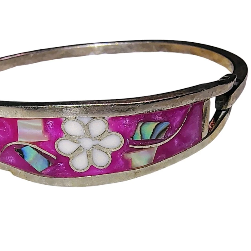 Spanish Alpaca Silver Bracelet Fuscia & White Abalone Flower Hinged Size 5.5-6 - Image 2 of 3