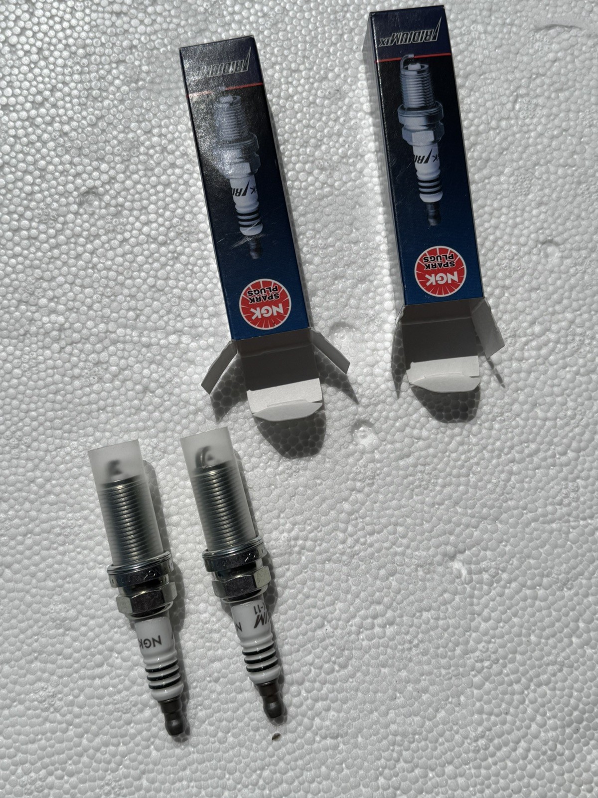 2 Pack Genuine NGK 6619 Iridium IX Spark Plugs LFR6AIX11 for Toyota Subaru BMW