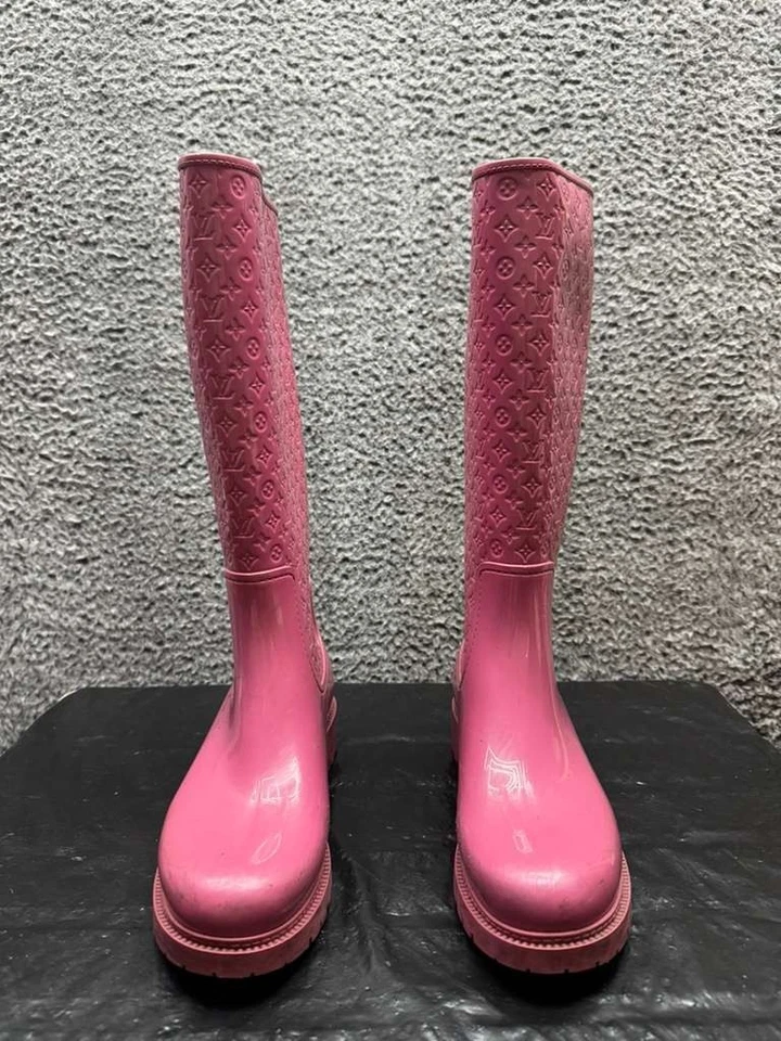 Botas de lluvia Lous Vuitton Drops planas de goma rosa intenso para mujer talla 40 EU Foto 2 de 4