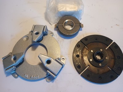 Economy power king tractor clutch disc pressure plate and new throw out bearing 