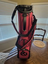 Scotty Cameron 2026 Masters Drop Exotic Electric Pink Vessel Player V Stand Bag