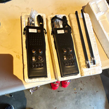 CB Analog Handheld Portable Two-Way Radios Pair Black w/ Antennas Squelch