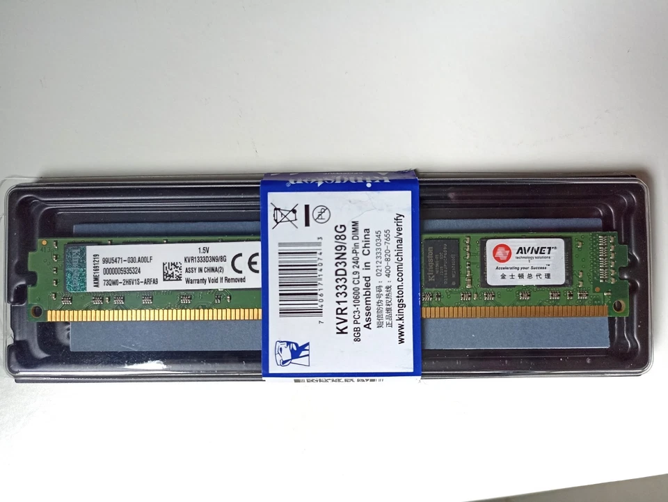 Kingston 8GB DDR3 PC3-10600 1333MHz 240Pin KVR1333D3N9/8G Memoria RAM PC Desktop - Immagine 2 di 4