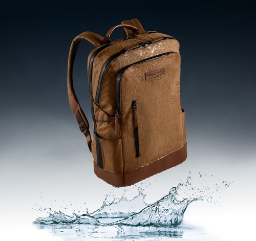 SALE ! Hudson Waterproof Backpack Combining Great Style and Great Protection - Picture 3 of 29