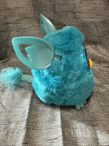 Vintage 2012 Hasbro Furby Boom Blue Interactive Toy Works Digital Eyes - Picture 3 of 7