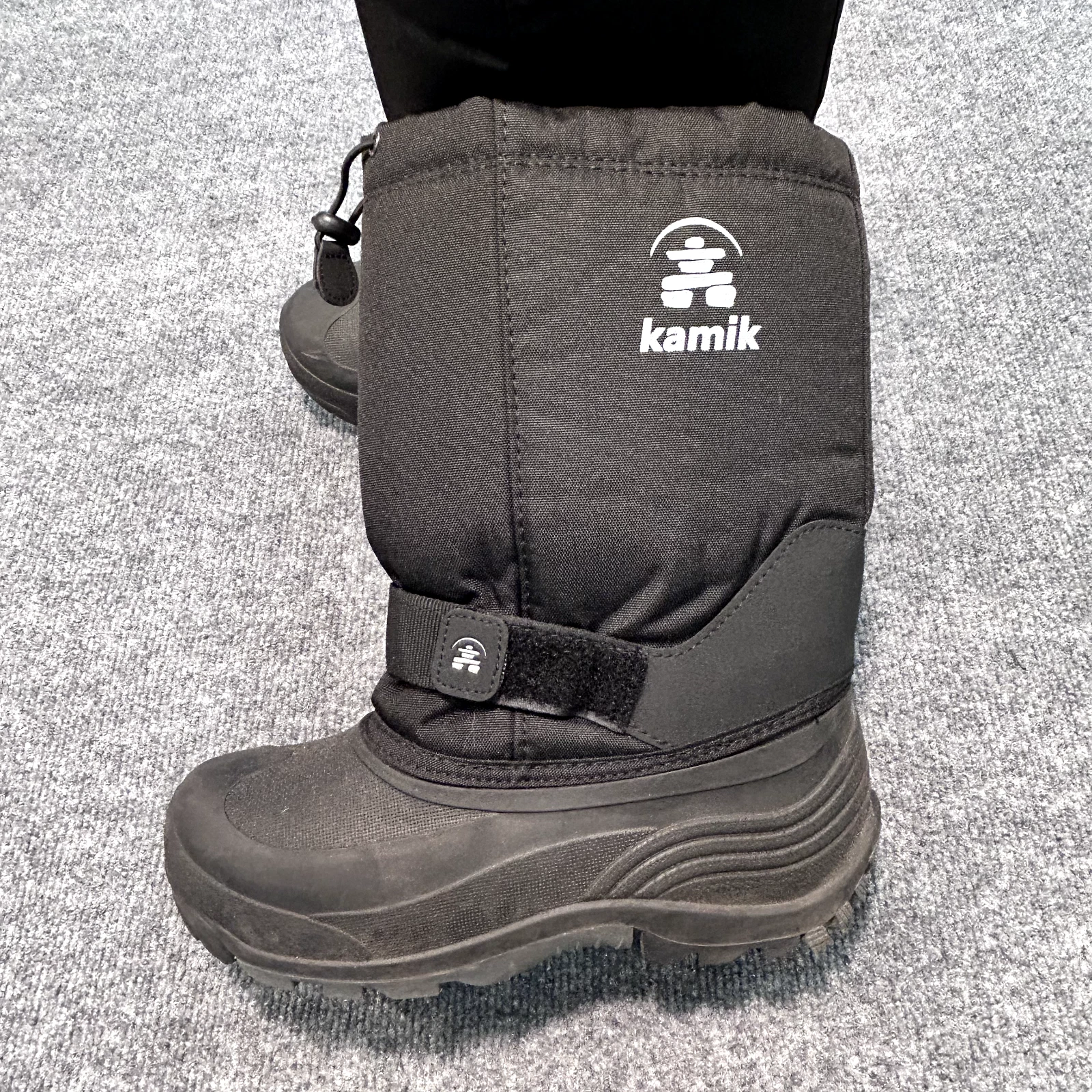 Kamik Kids' Waterbug 5 Snow Boots Size 7 Black
