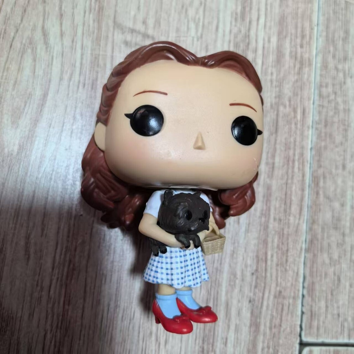 Funko Pop! The Wizard of Oz Dorothy & Toto #1502 Vinyl figure no