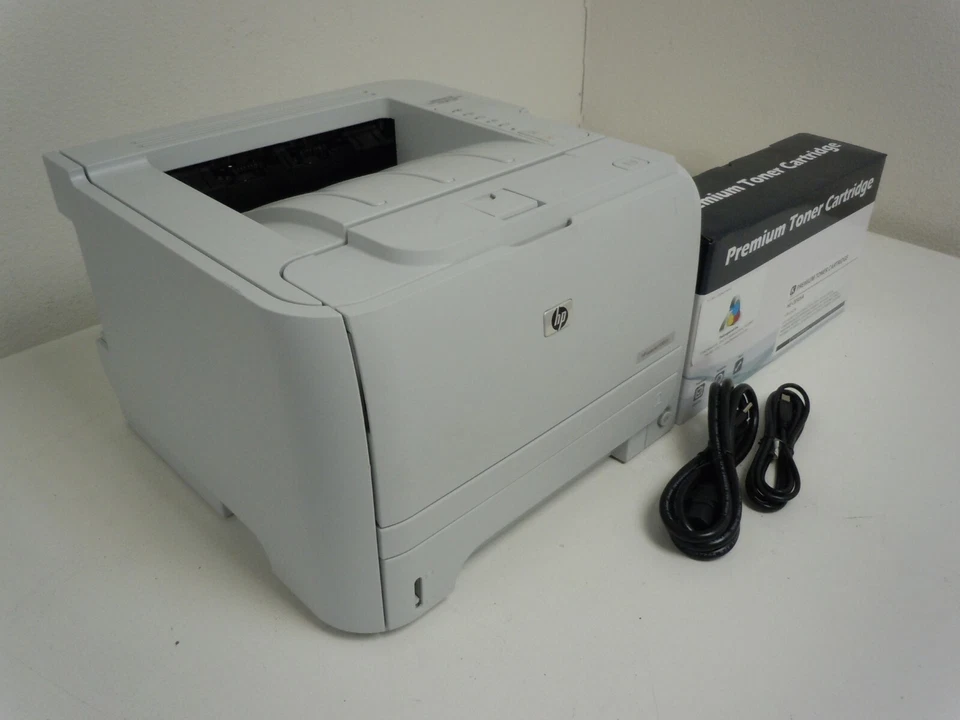 HP LaserJet P2035 Printer + New Compatible 05A Toner Cartridge (USB / Parallel) - Image 2 of 4