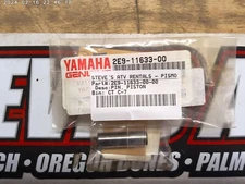 NOS YAMAHA PISTON PIN 2E9-11633-00-00