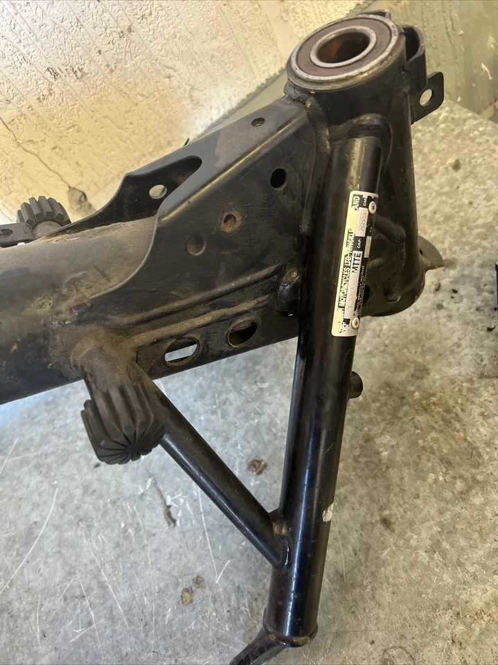 Triumph Thunderbird 900 1996 marco y deslizamiento verde gato N no estructural  Foto 3 de 4