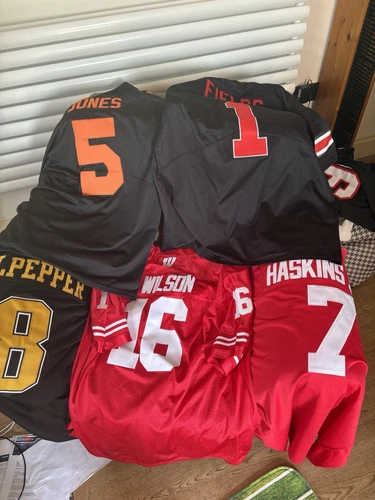 5 College Football shirts 3xl joblot