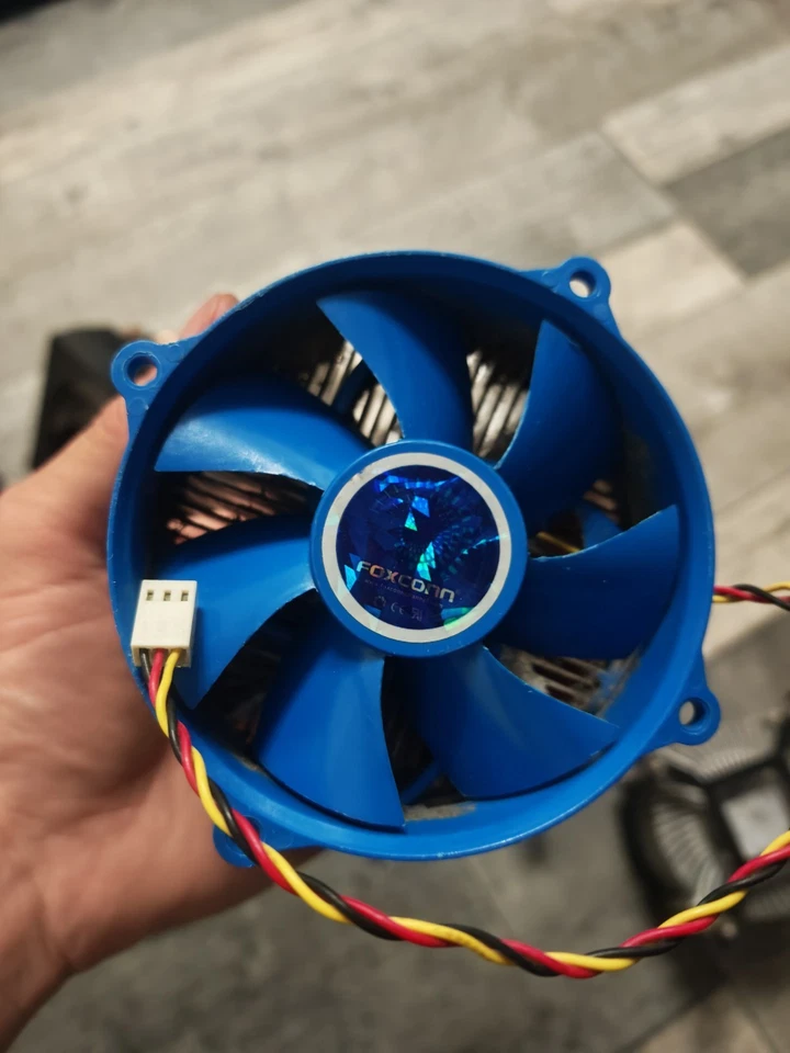 Cpu Cooler with FOXCONN Fan 3 Pin - Image 2 of 3