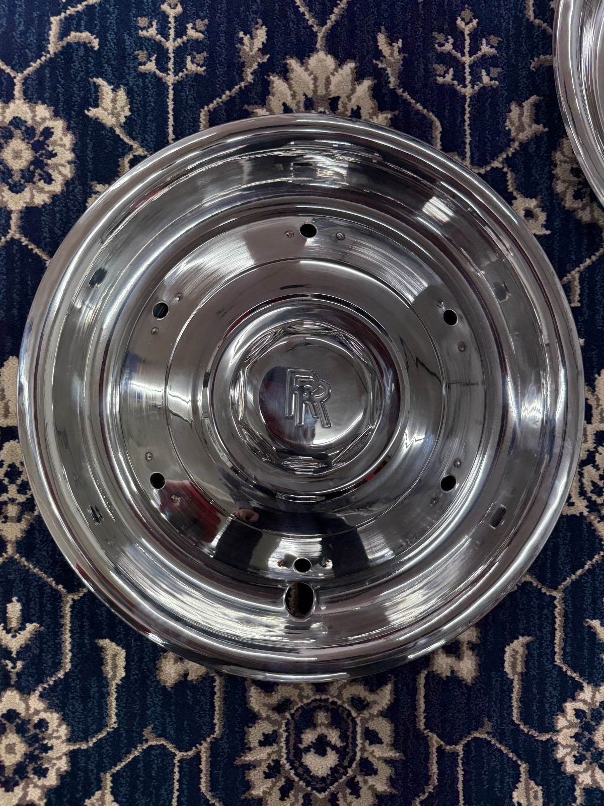 Rolls Royce Silver Cloud wheel cover, hub caps hubcaps OEM