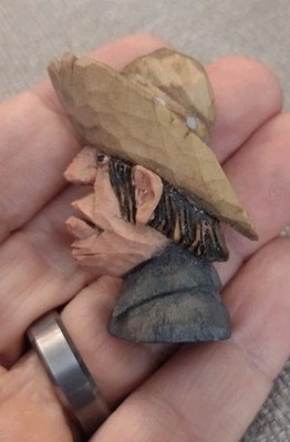 Caricature Wide Brimmed Hat Man, Wood Hand Carved Pin By Tom Brown, Folk Art