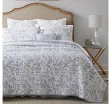 Laura Ashley - King Quilt Set, Soft Cotton Bedding with Reversible Design King