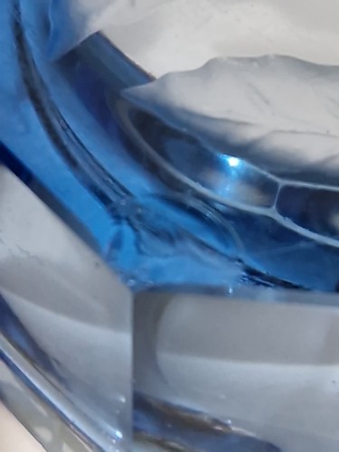 Cenicero de vidrio hexagonal azul colbalto vidrio pesado sólido con base de flores grabadas - Imagen 8 de 8