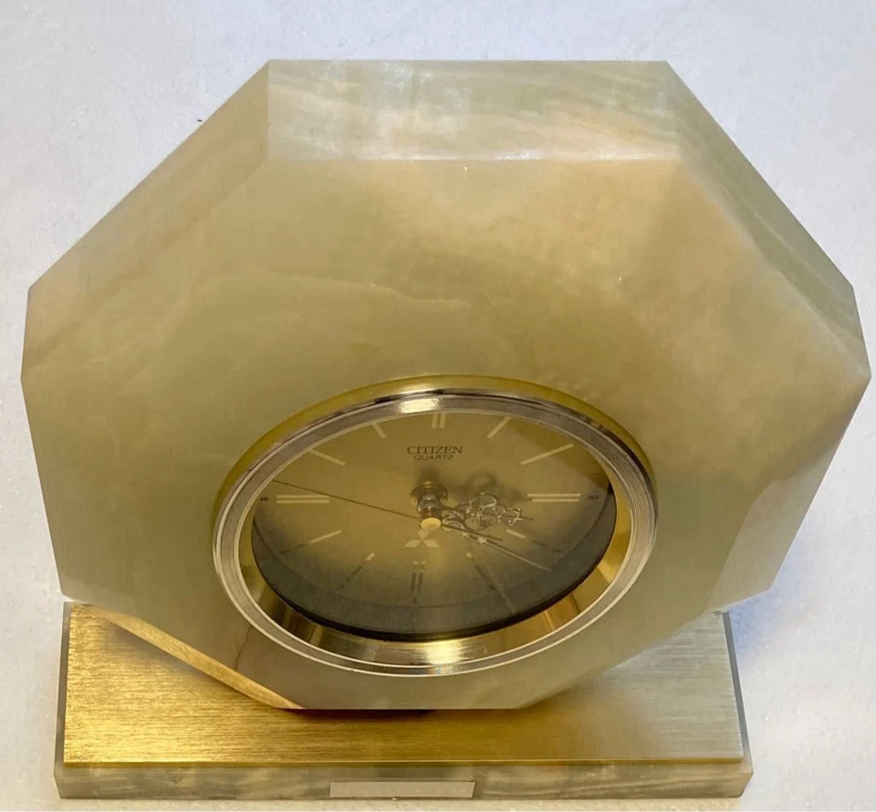 CITIZEN Quartz Table Clock Gold Tone Rhythm Japan 15cm Dial Mitsubishi Gift - Image 3 of 4