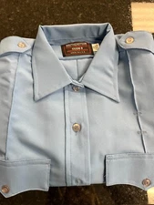 Southeastern Corporation Code 9 Light Blue Short Sleeve Women Size 38