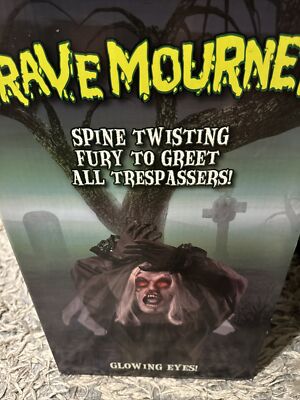 Spirit Halloween 2012 Grave Mourner Life Size Prop Animatronic
