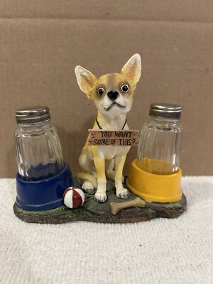Salt Pepper Shaker Set Dog Chihuahua holder