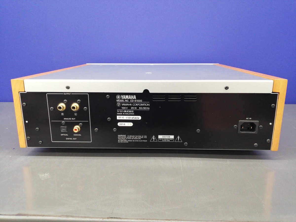 Yamaha CD-S1000 SACD CD Player Super Audio Silver w/ Remote Yamaha CD-S1000 SACD CD Player Super Audio Silver w/ Remote