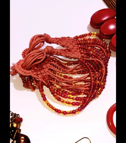 Coral Peach Jewelry Lot - Wearable 12 Bracelets 3 Necklaces 7 Pair of Earrings - Picture 3 of 8