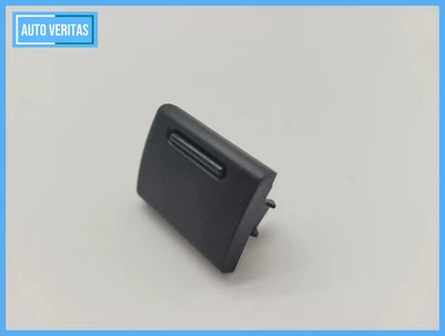 Original Audi A6 (4B2/4B4) Aperture switch panel button 4B0941516A - Image 1 of 4