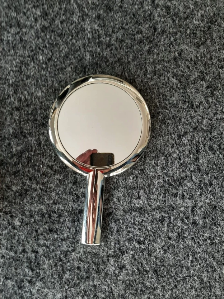 Handspiegel, beidseitig Spiegel, 15cm Durchmesser, 25cm lang