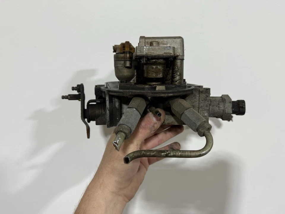 Chevrolet CK 1500 2500 1993-1995 Blazer 5,7 L conjunto de carrocería del acelerador TBI 17093033 Foto 4 de 4