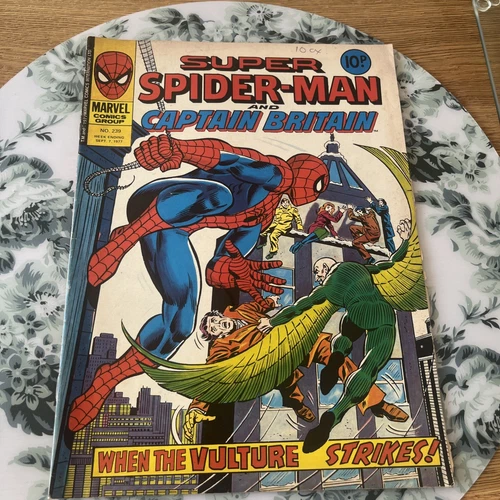 Super Spider-Man and Captain Britain 239 (1977) Vintage Marvel U.K. Weekly