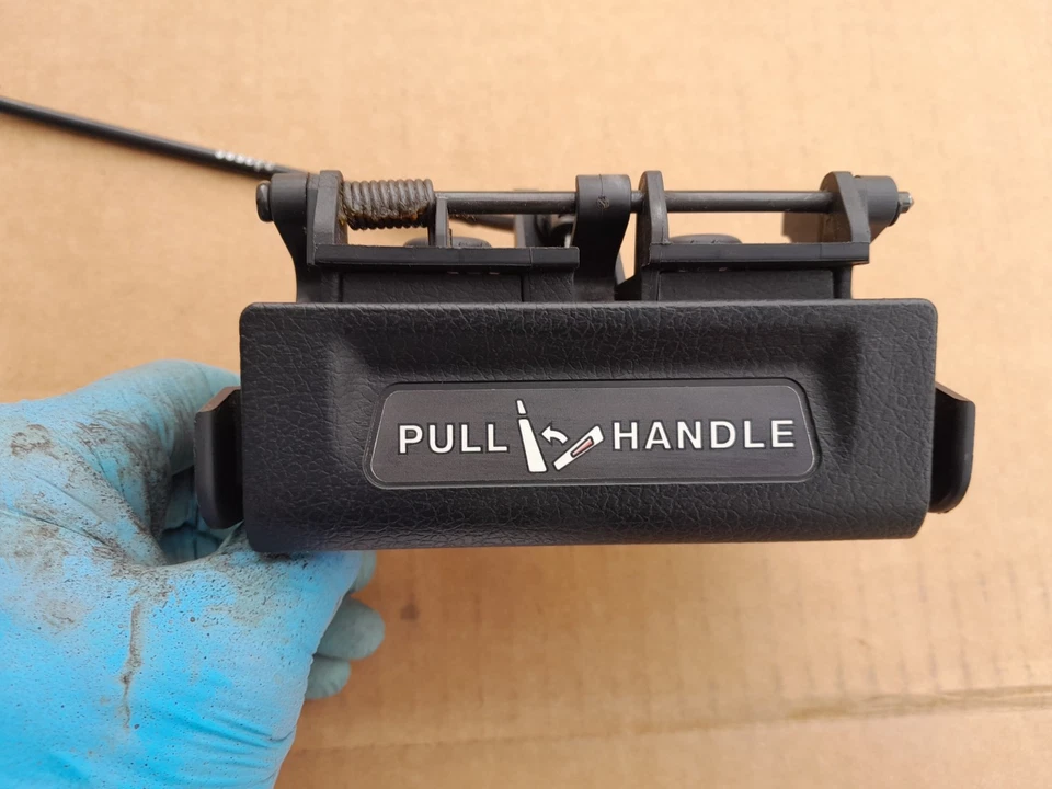 06-14 RIDGELINE PASAJERO DERECHO Asiento Trasero Plegable Liberación Manija y CABLE CABLE  Foto 2 de 4