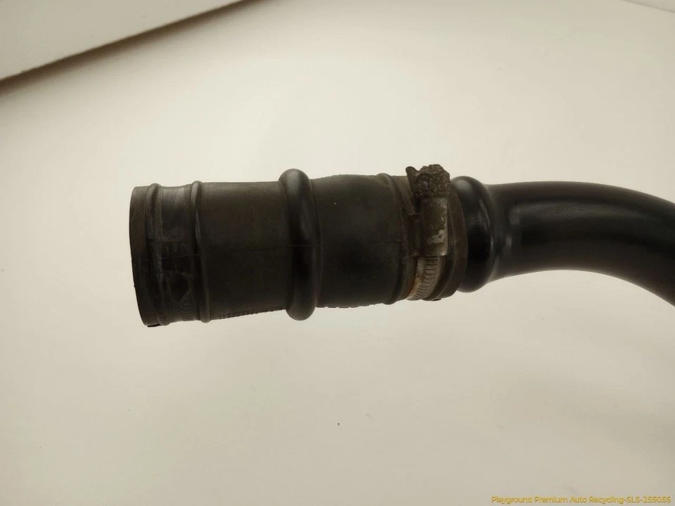 Land Rover LR4 Fuel Gas Filler Neck Tube With Cap Fits 2010-2016 10 11 12 13 14 - Imagem 4 de 4