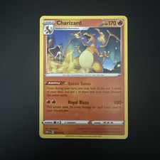 Charizard 025/185 Swsh04: Vivid Voltage Regular