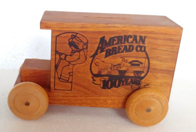 American Bread Company Mobile Wooden Truck 1989 / Coin Bank