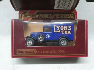 Matchbox Yesteryear, Y21 1930 Model A Ford, Lyons Tea (R6 S3 B5)