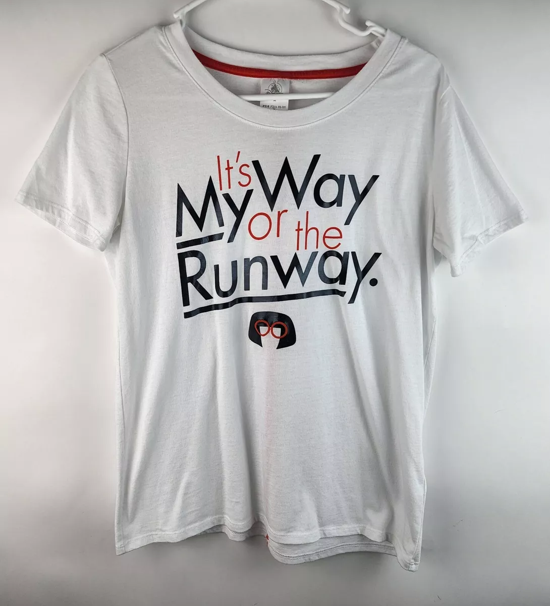 Disney Men s M Short Sleeve T Shirt It s My Way Or The Runway