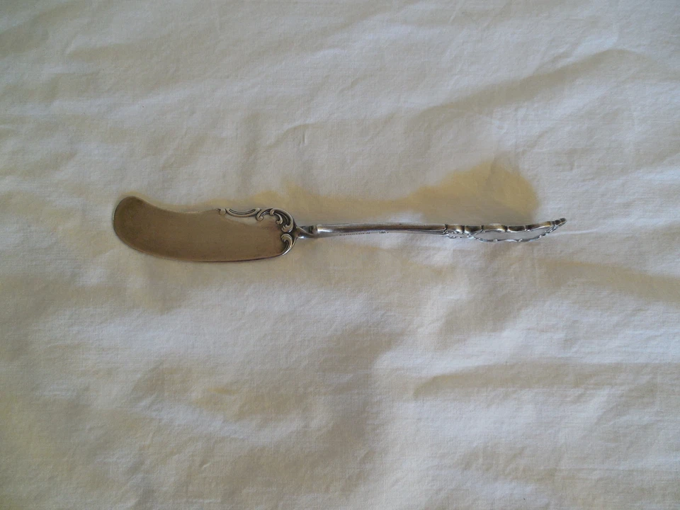 Cuchillo de mantequilla Rogers & bros I/S flamenco cubiertos de plata 1 pieza Foto 2 de 4