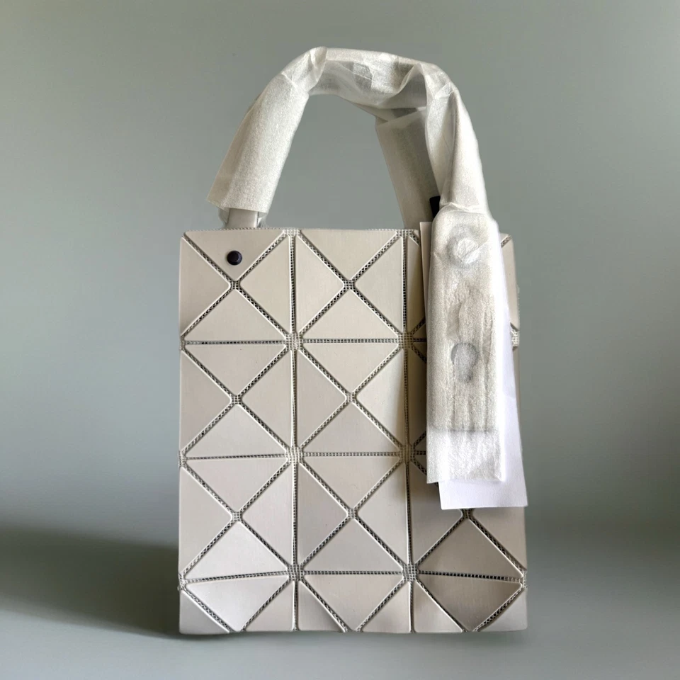 Bolso de Mano Bao Bao Issey Miyake Carate Pequeño Asa Superior Blanco Beige Cartera Nuevo con Etiquetas Foto 2 de 4