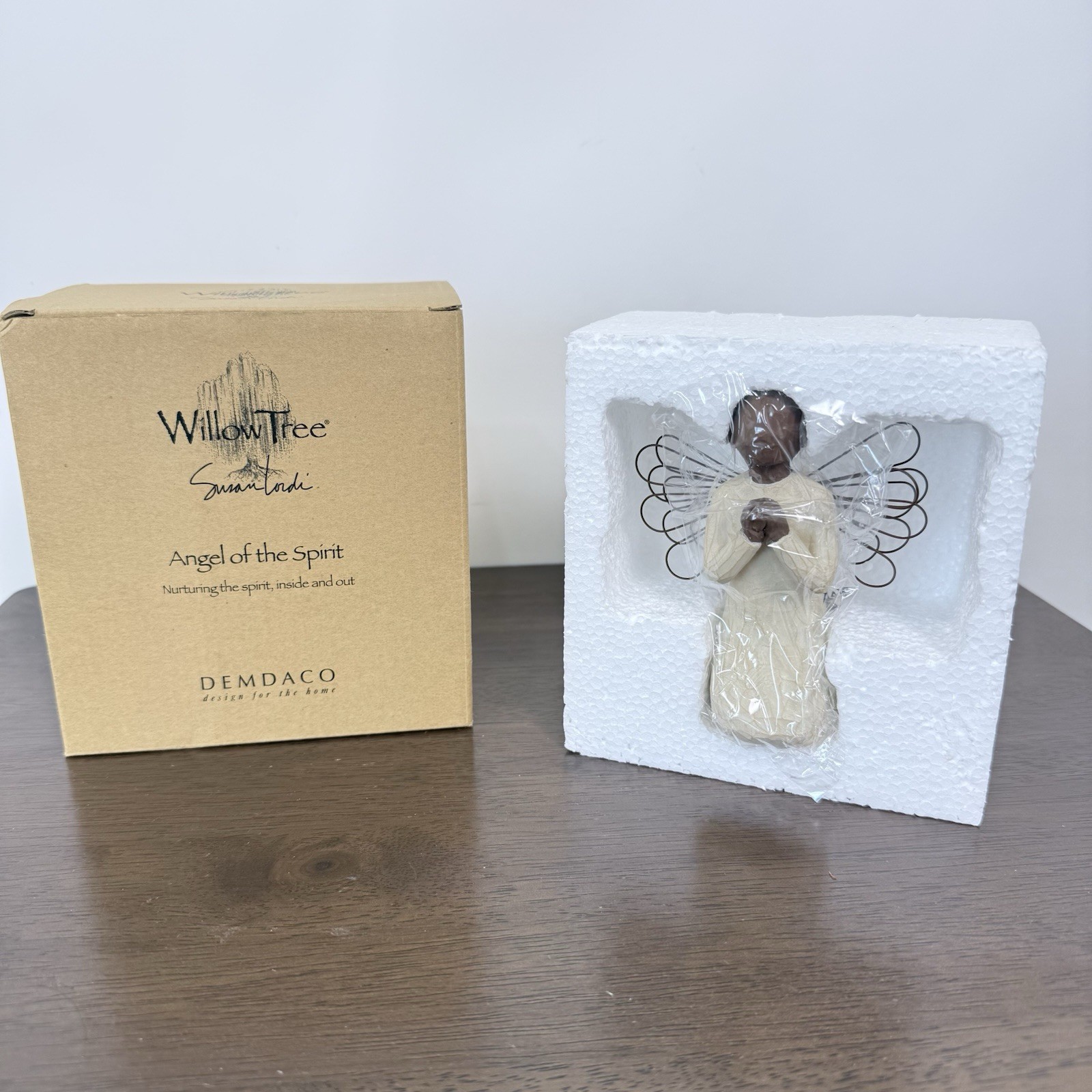 Willow Tree Spirit Angel Kneeling Woman Figurine Susan Lordi 2001 Vintage