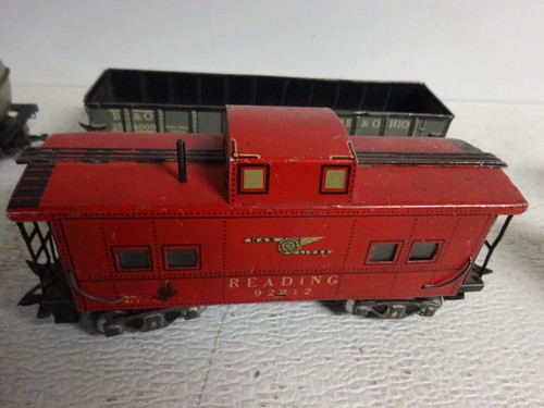 Vintage MARX Metal Steam Locomotives & Metal Cars ~ COOL! - Picture 15 of 24