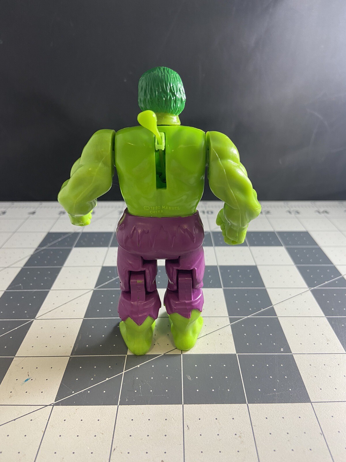1990 Marvel Toy Biz Hulk Super Heroes The Incredible Hulk Action Figure 