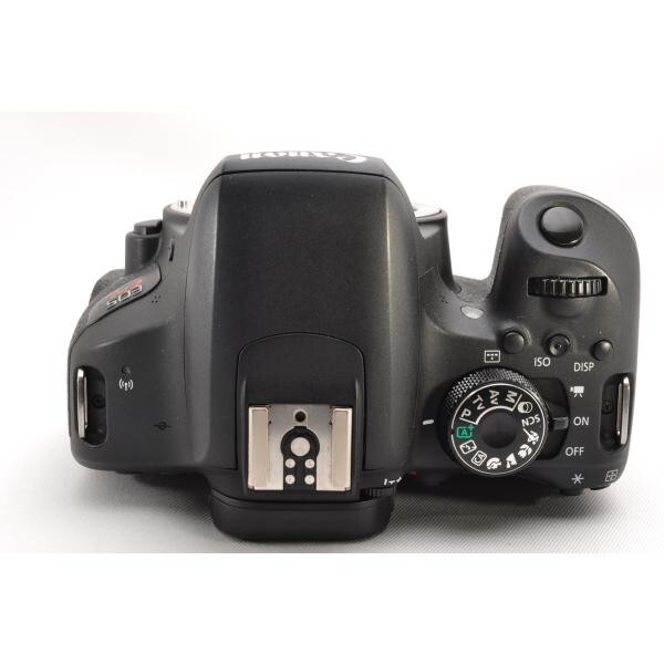 Canon EOS kiss x9i SLR camera with super telephoto triple lens set