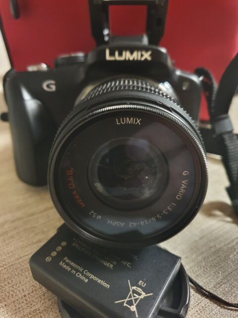 Panasonic LUMIX DMC-G3 16MP DSLM Wechselobjektivkamera - Schwarz (Kit mit LUMIX